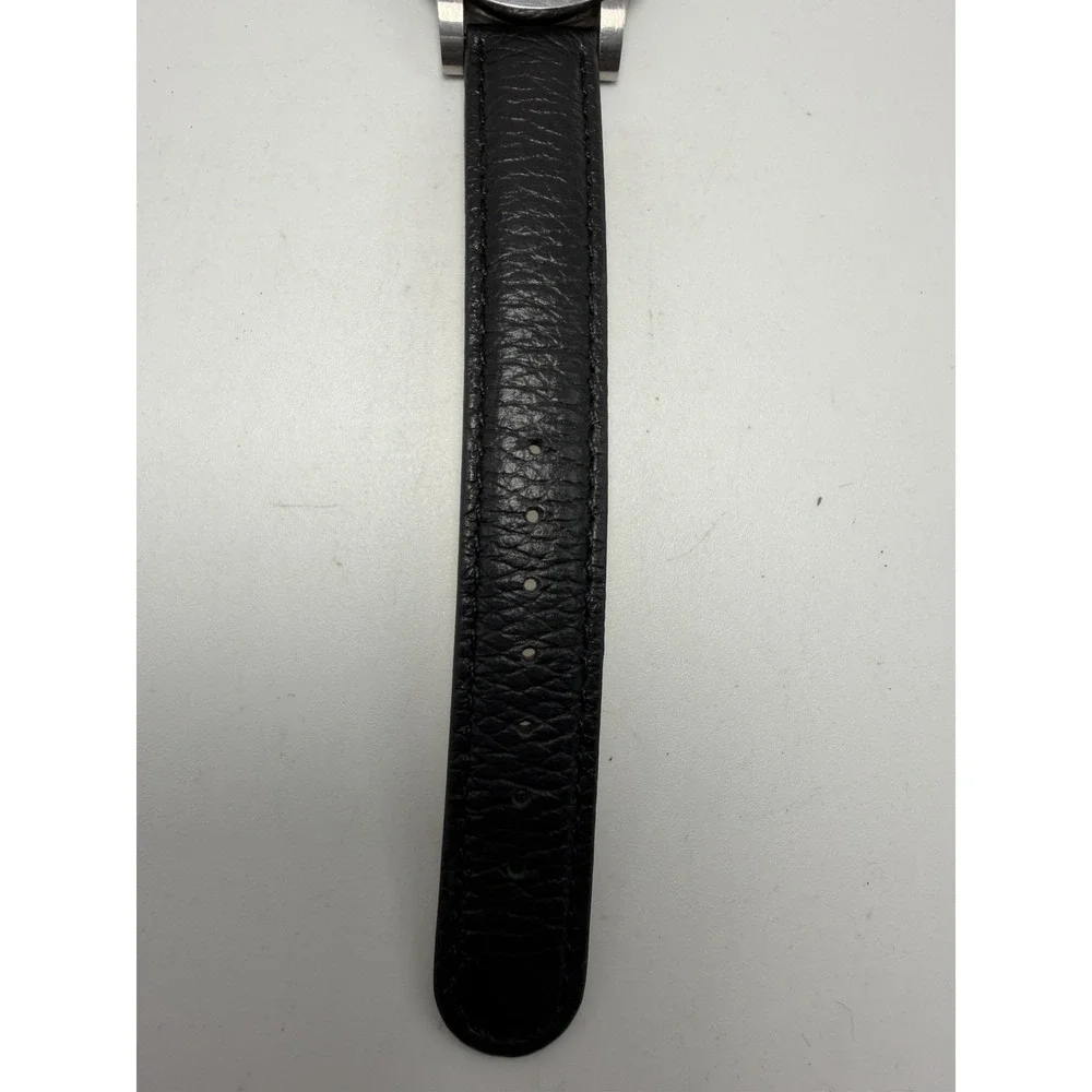 Victorinox Swiss Army 24098 New Battery Ladies Watch 32MM 7.75